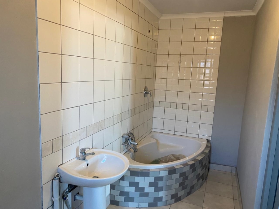 4 Bedroom Property for Sale in Dana Bay Western Cape